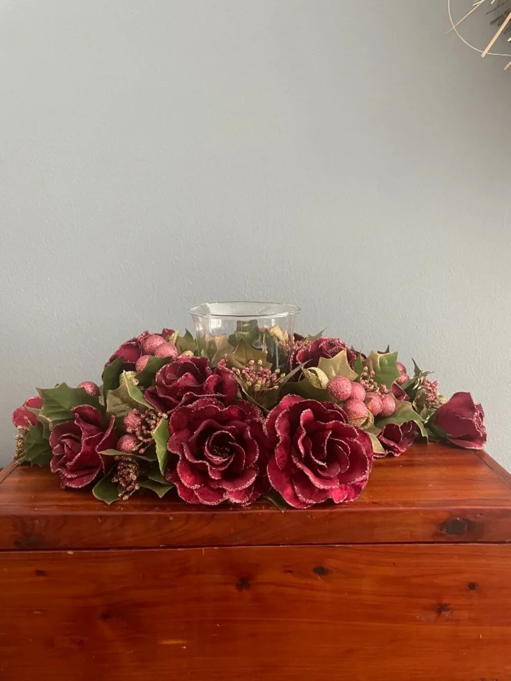 Centerpiece Candle Holder Ring Floral Roses Cranberries Holly Glitter Christmas
